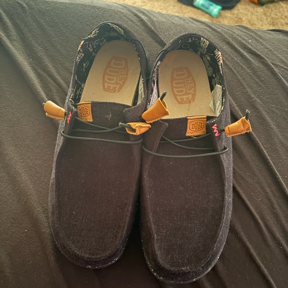 All black hey dudes size 10